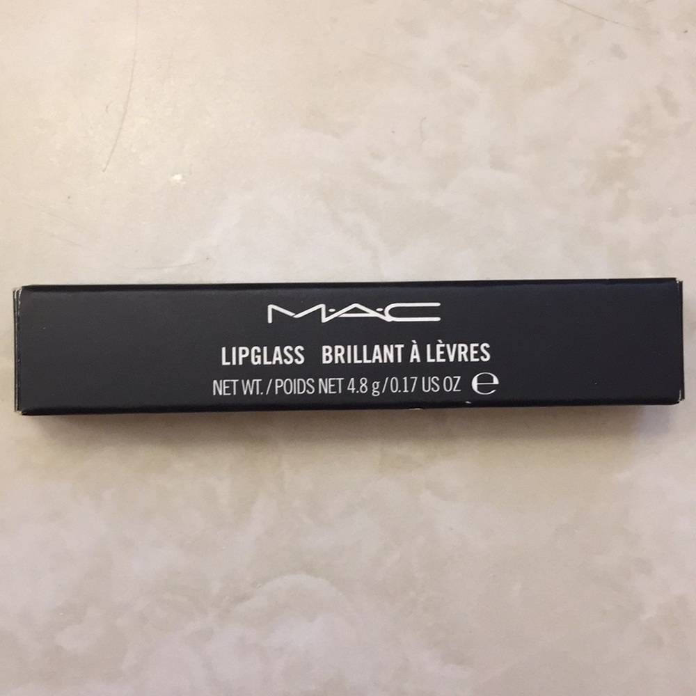 MAC lipglass in cultureclash